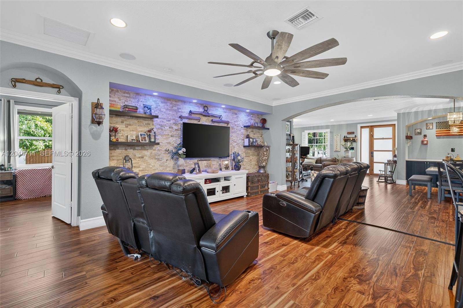 2135 NW 14th Terrace