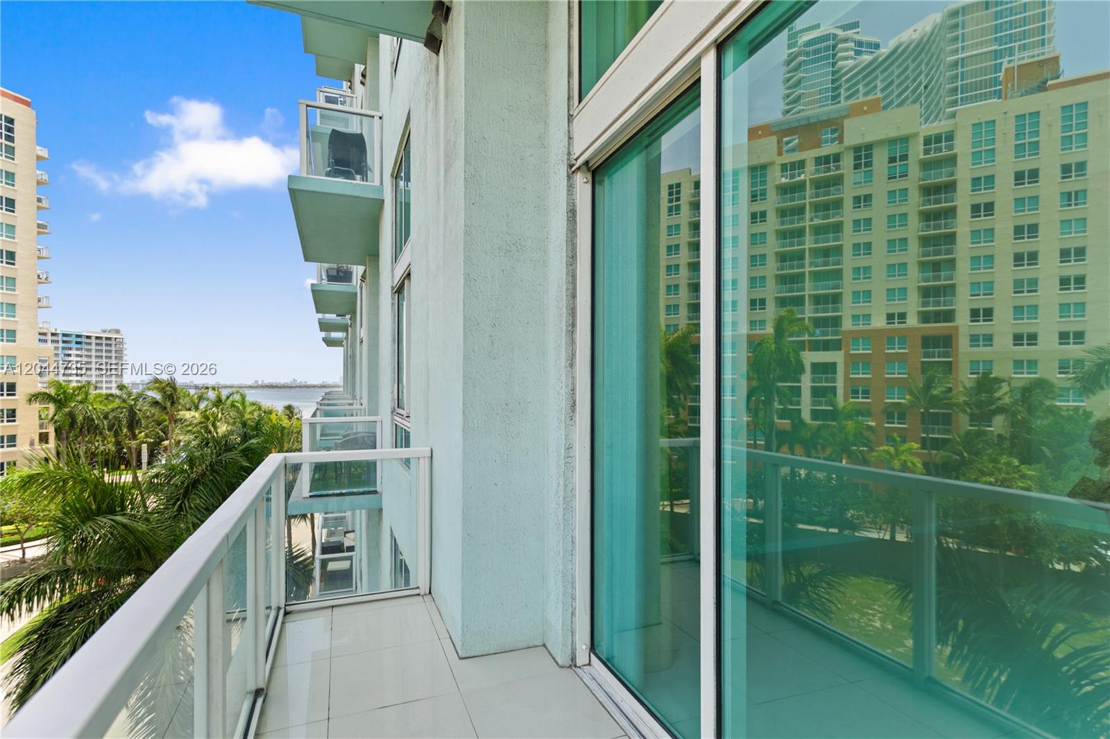 1900 N Bayshore Drive Drive