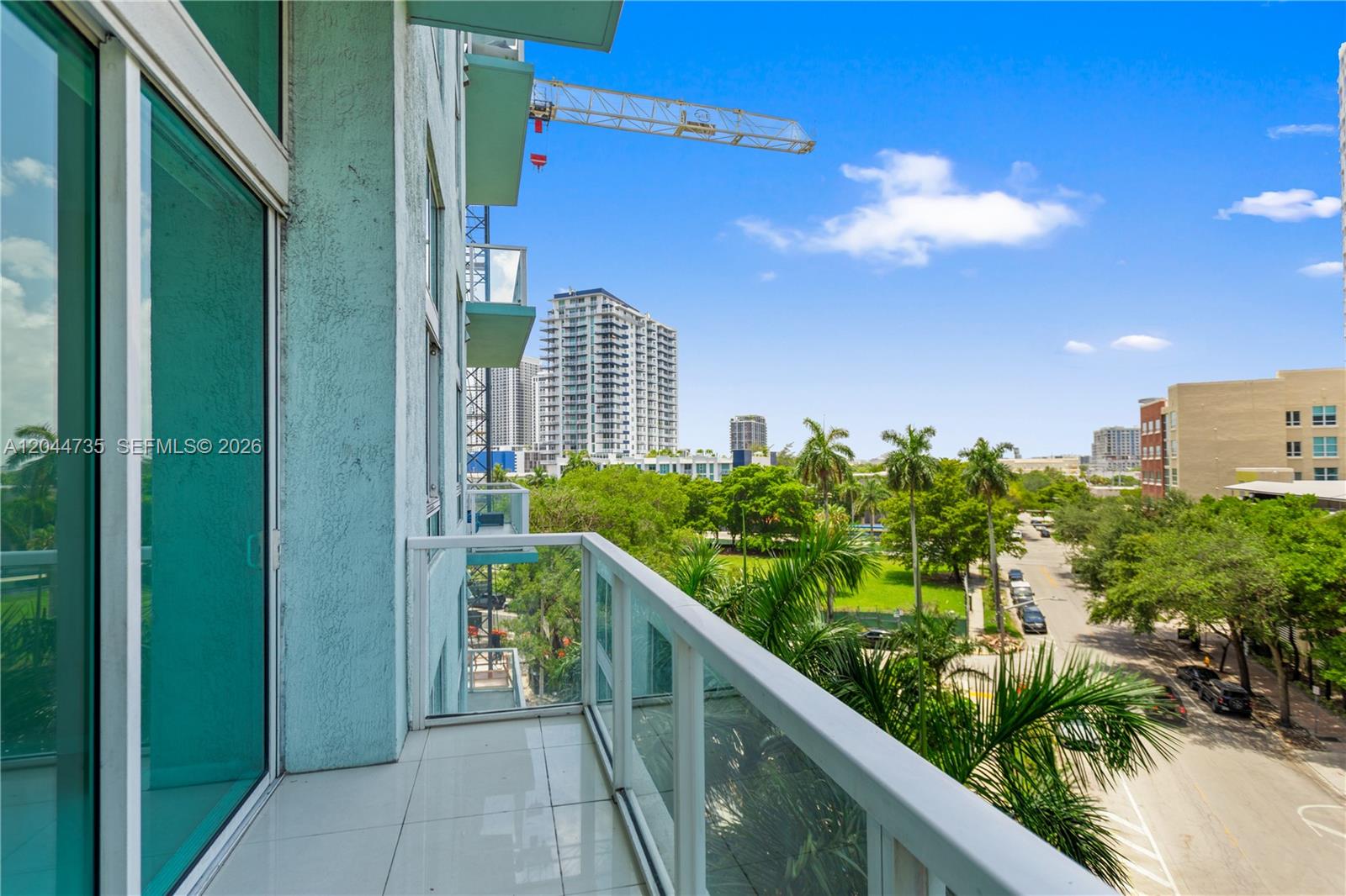 1900 N Bayshore Drive Drive