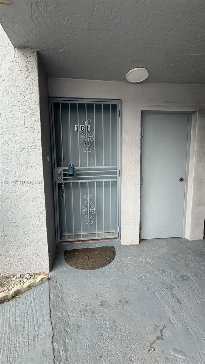 110 Fontainebleau Boulevard