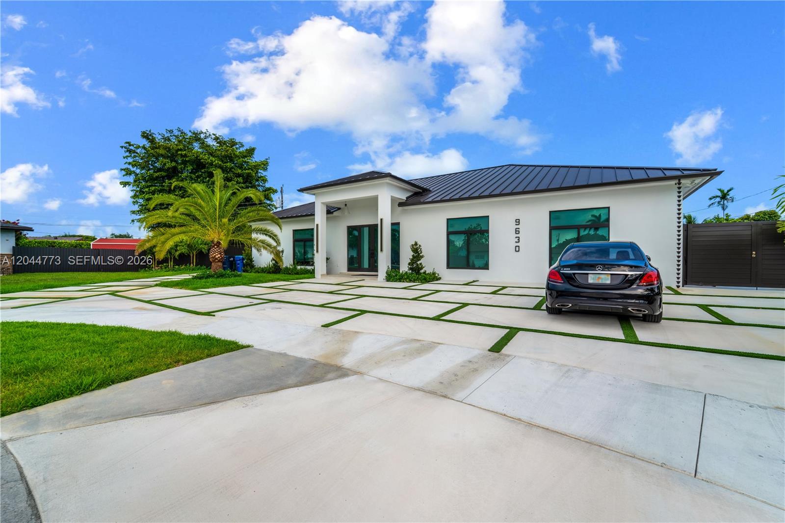 9630 SW 10th Terrace