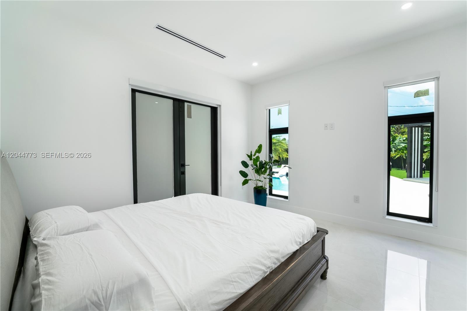 9630 SW 10th Terrace