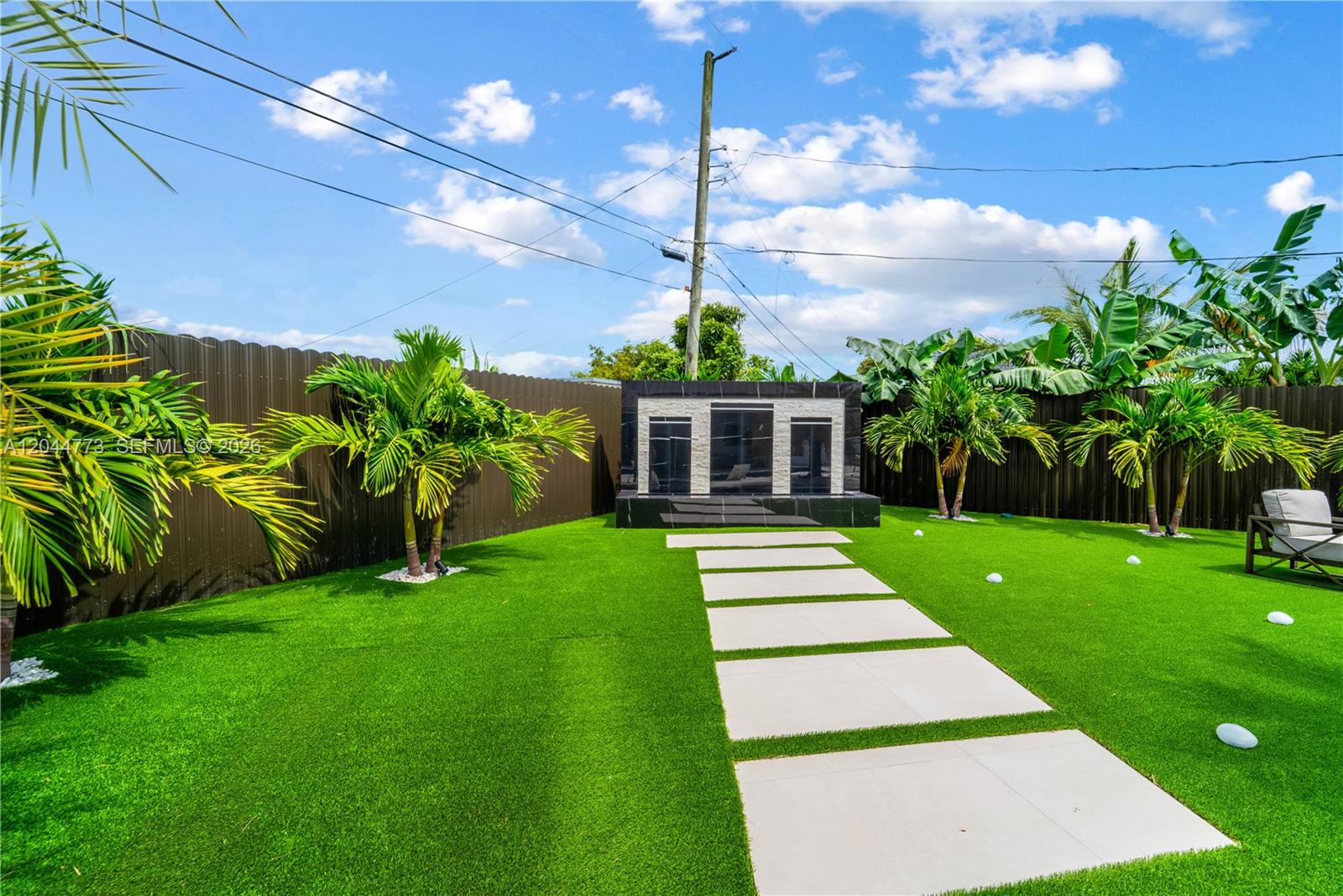 9630 SW 10th Terrace