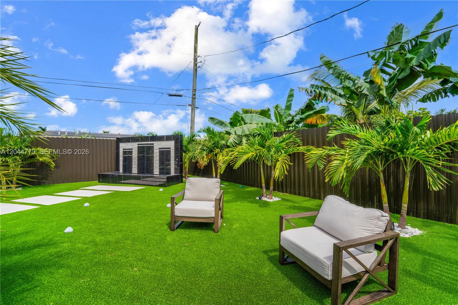 9630 SW 10th Terrace