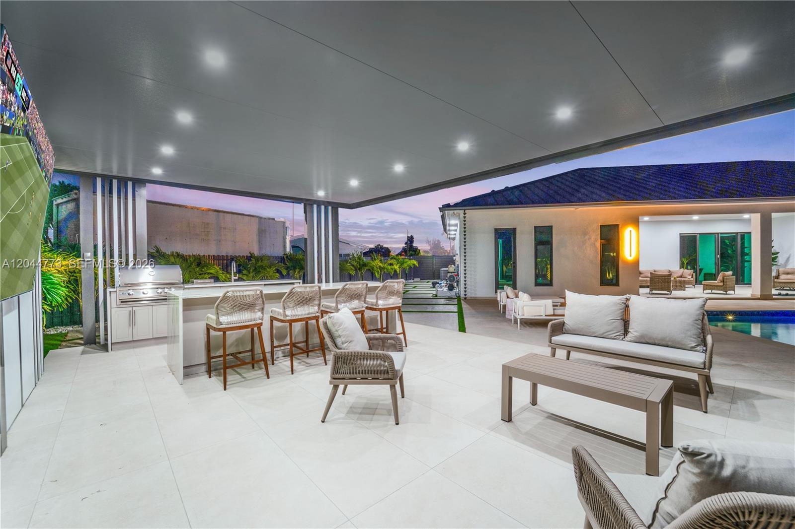 9630 SW 10th Terrace