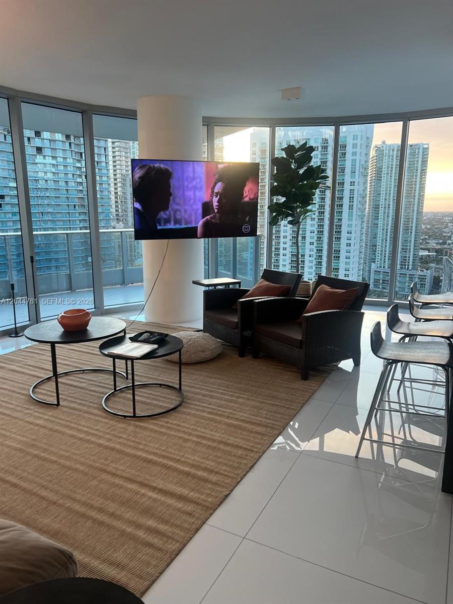 200 Biscayne Boulevard Way