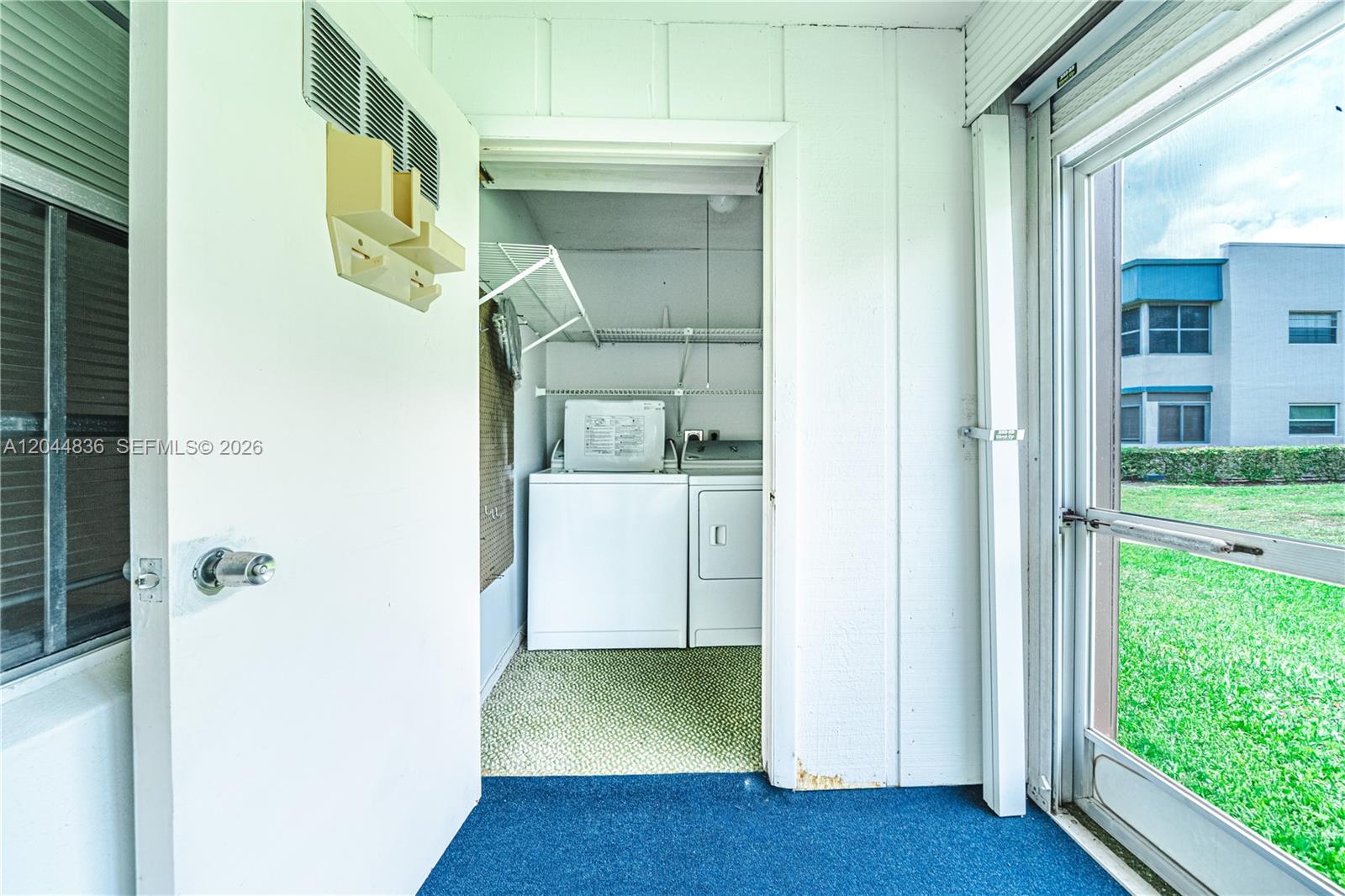 642 N Normandy