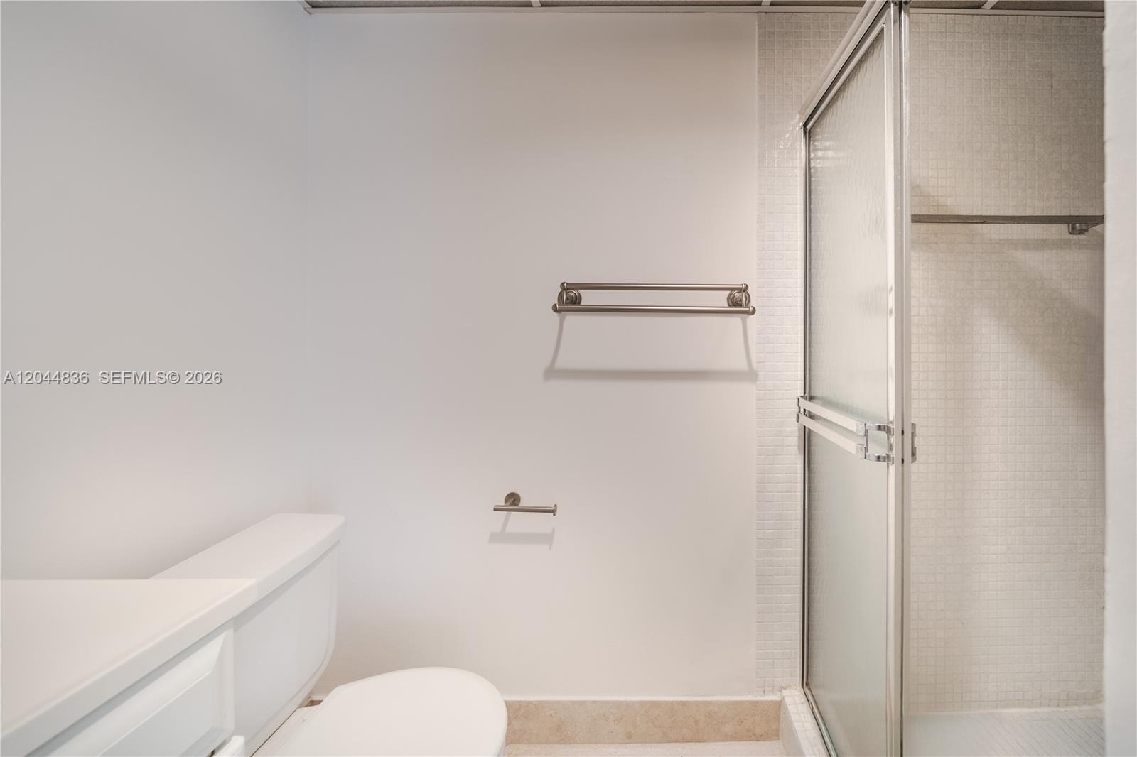 642 N Normandy