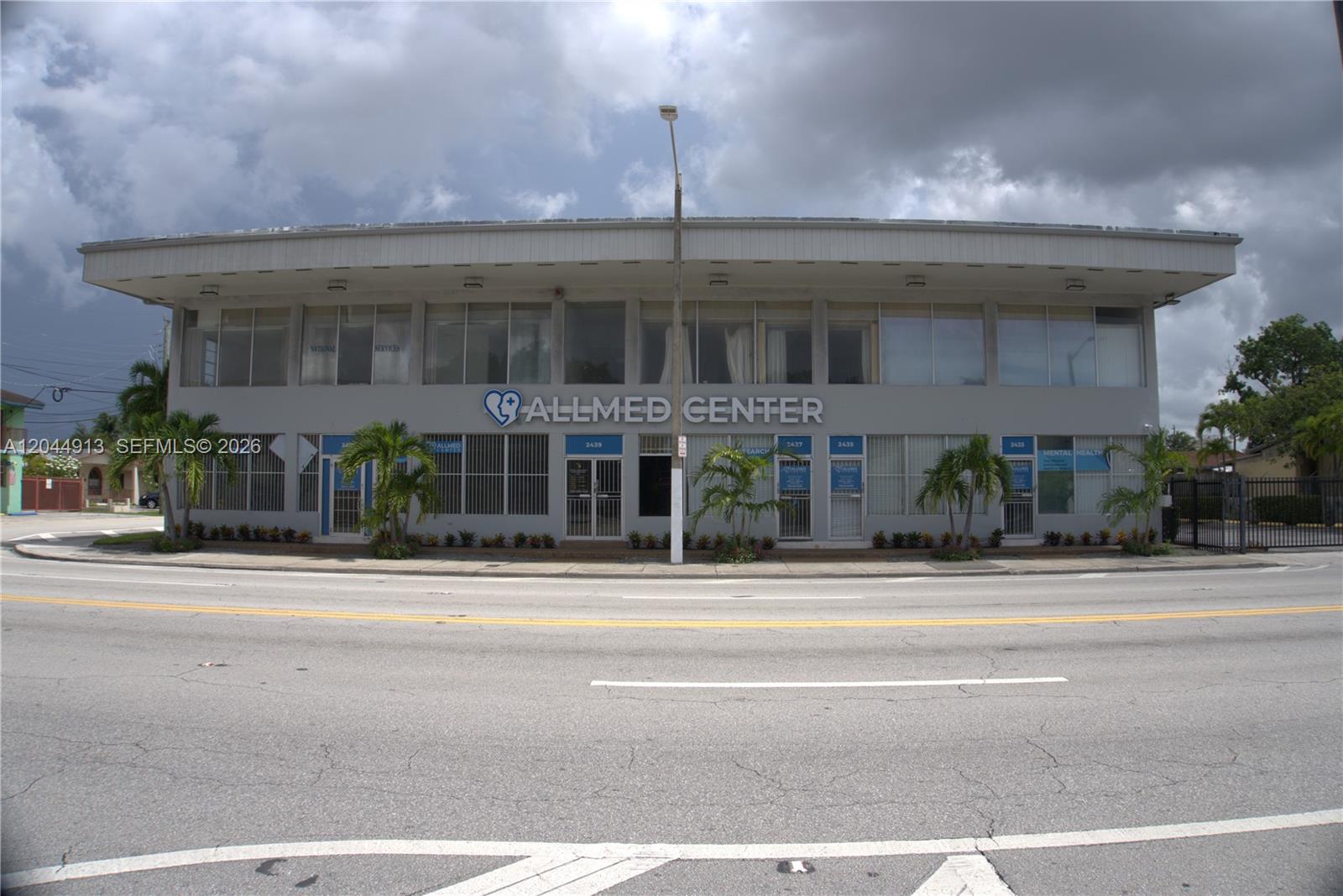 2433 NW 7th Street