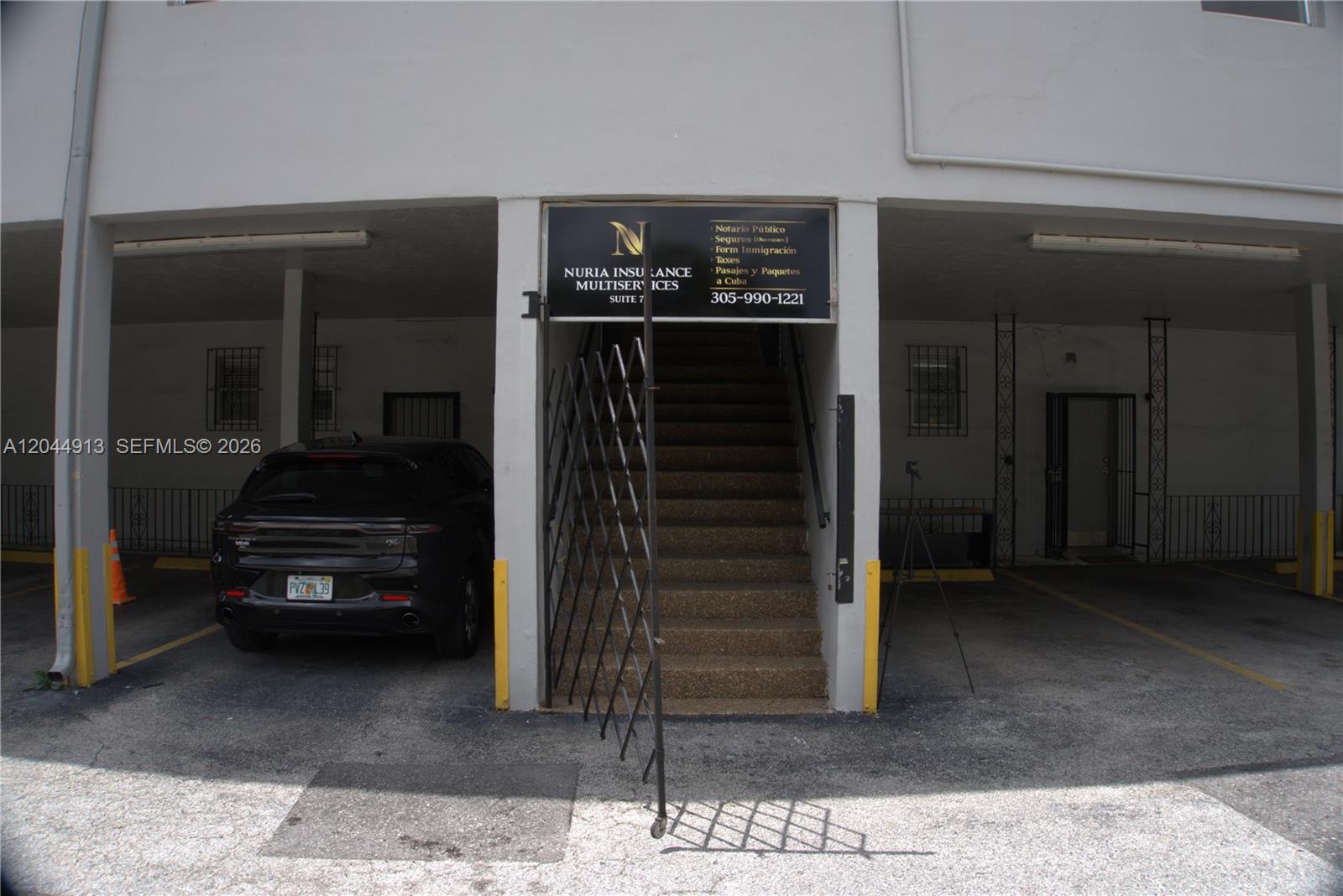 2433 NW 7th Street