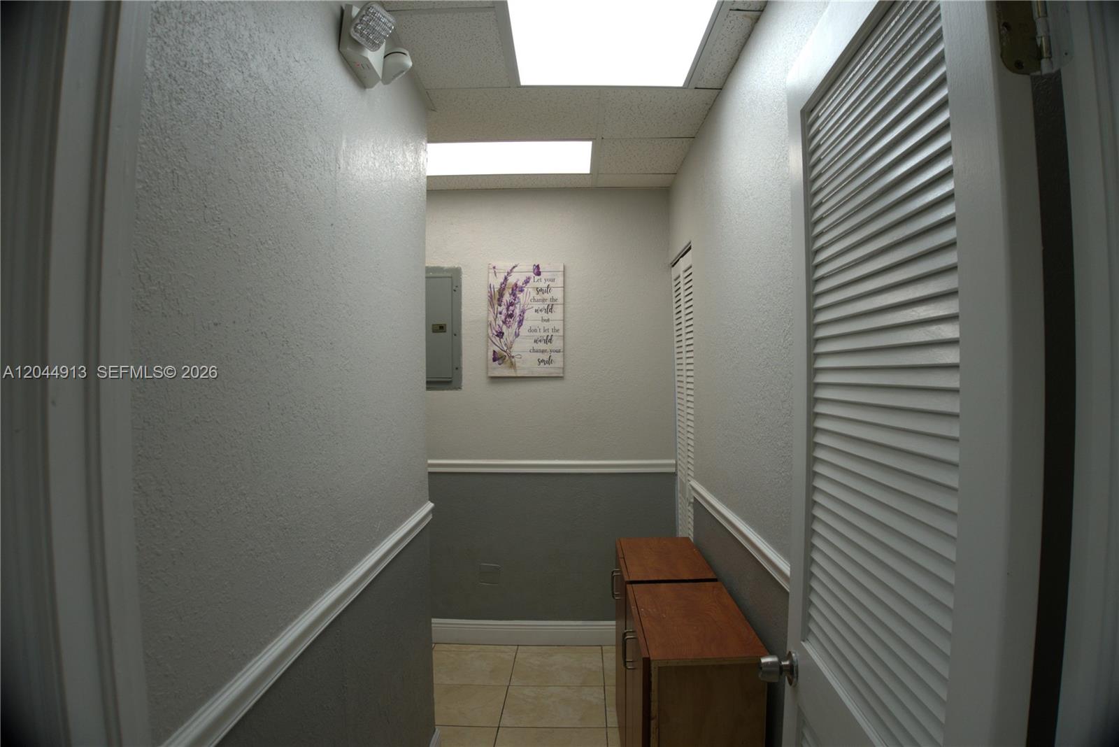 2433 NW 7th Street
