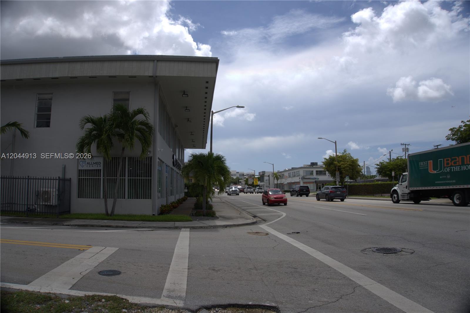 2433 NW 7th Street