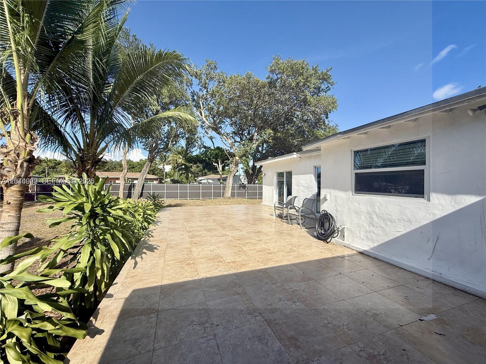 947 NE 149th Street