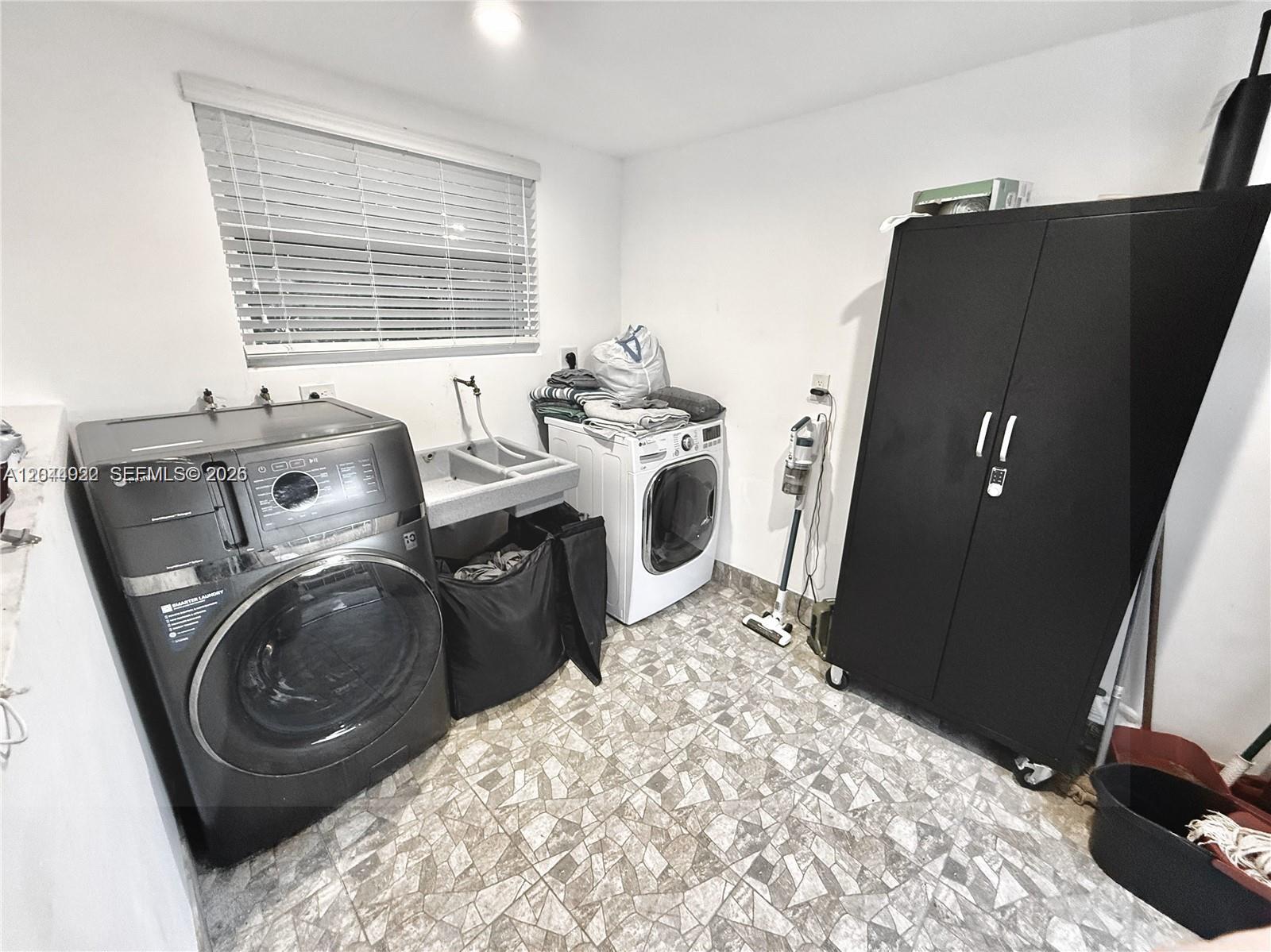 947 NE 149th Street