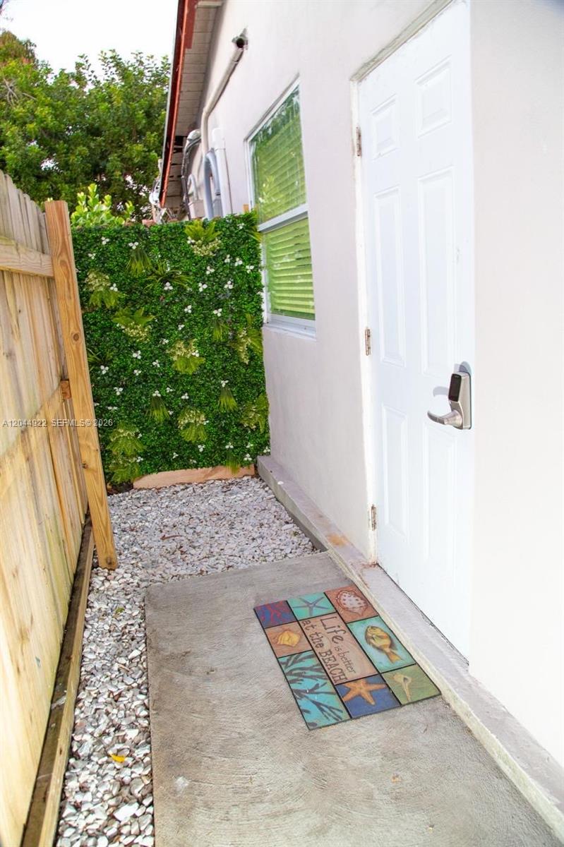 947 NE 149th Street