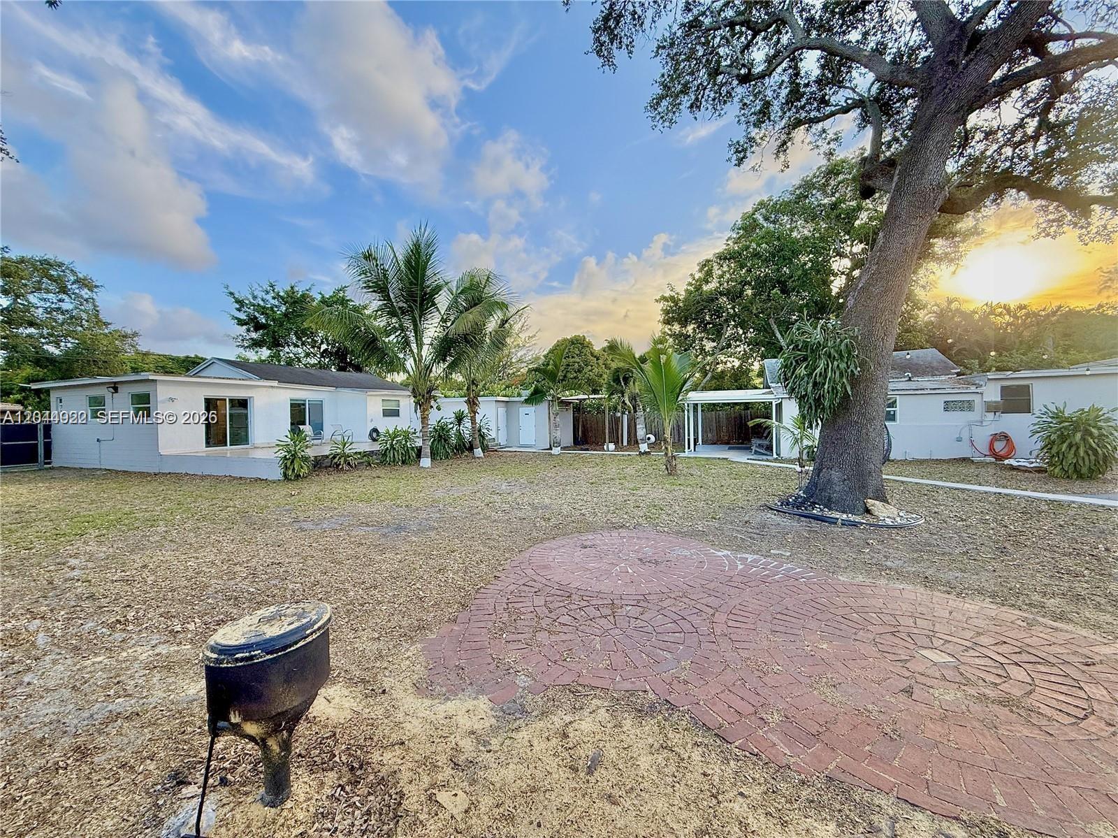 947 NE 149th Street