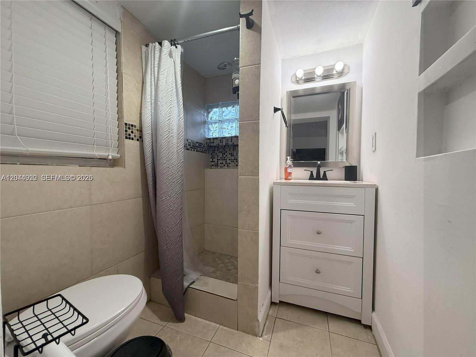947 NE 149th Street
