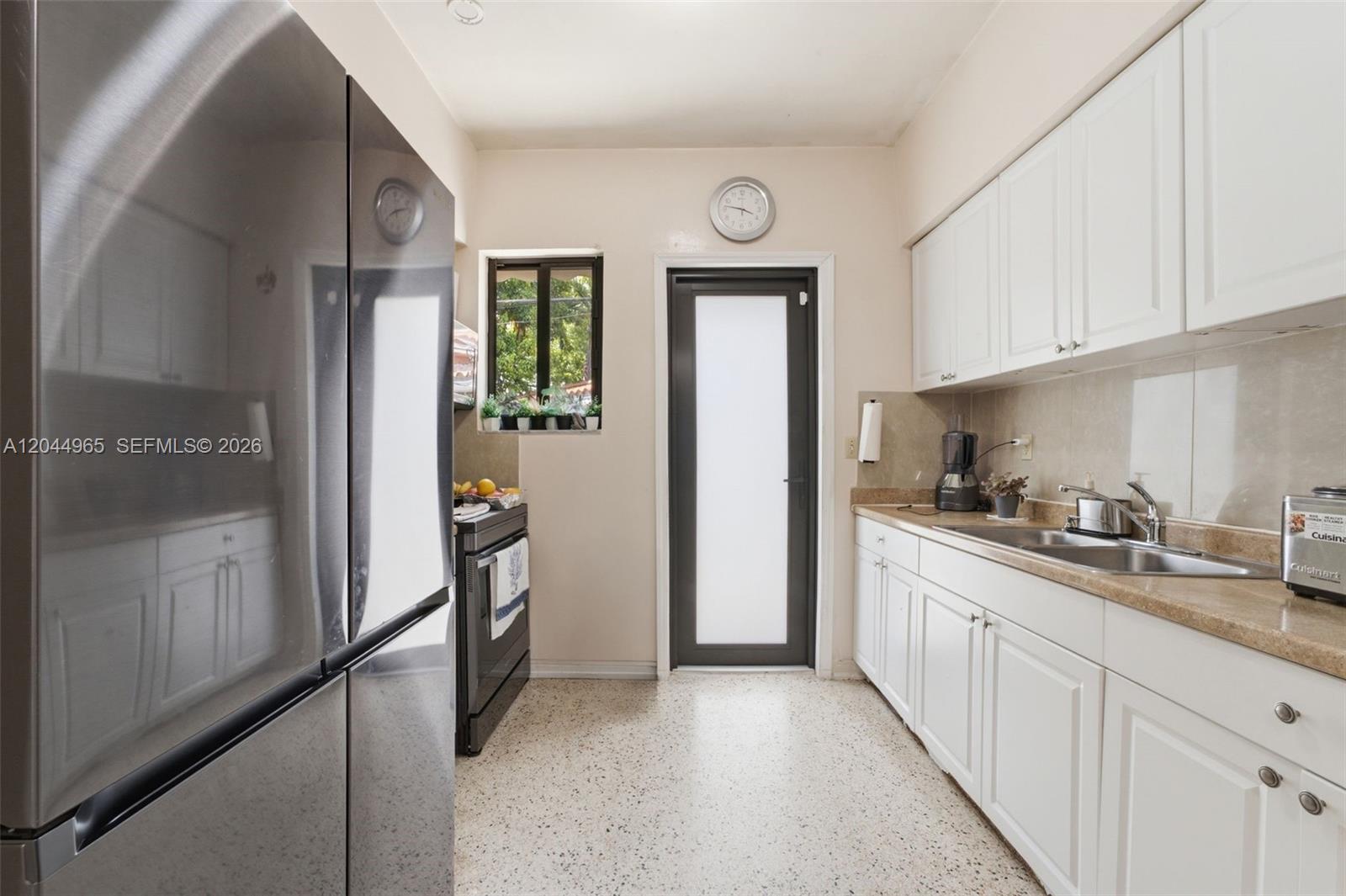 1421-1419 SW 76 Court