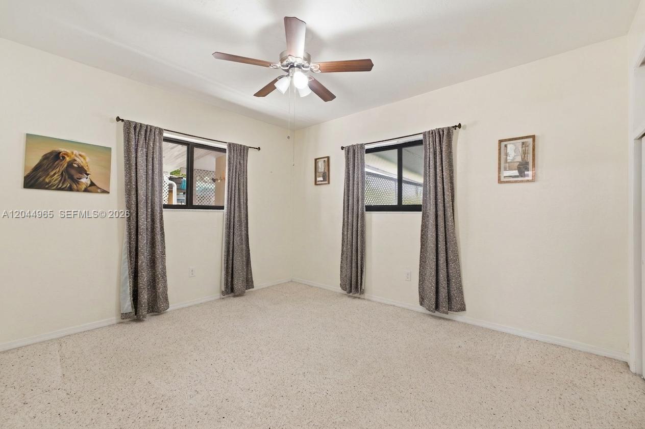 1421-1419 SW 76 Court