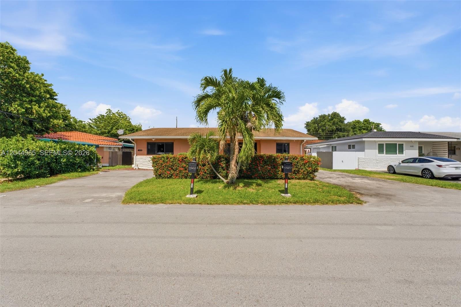 1421-1419 SW 76 Court