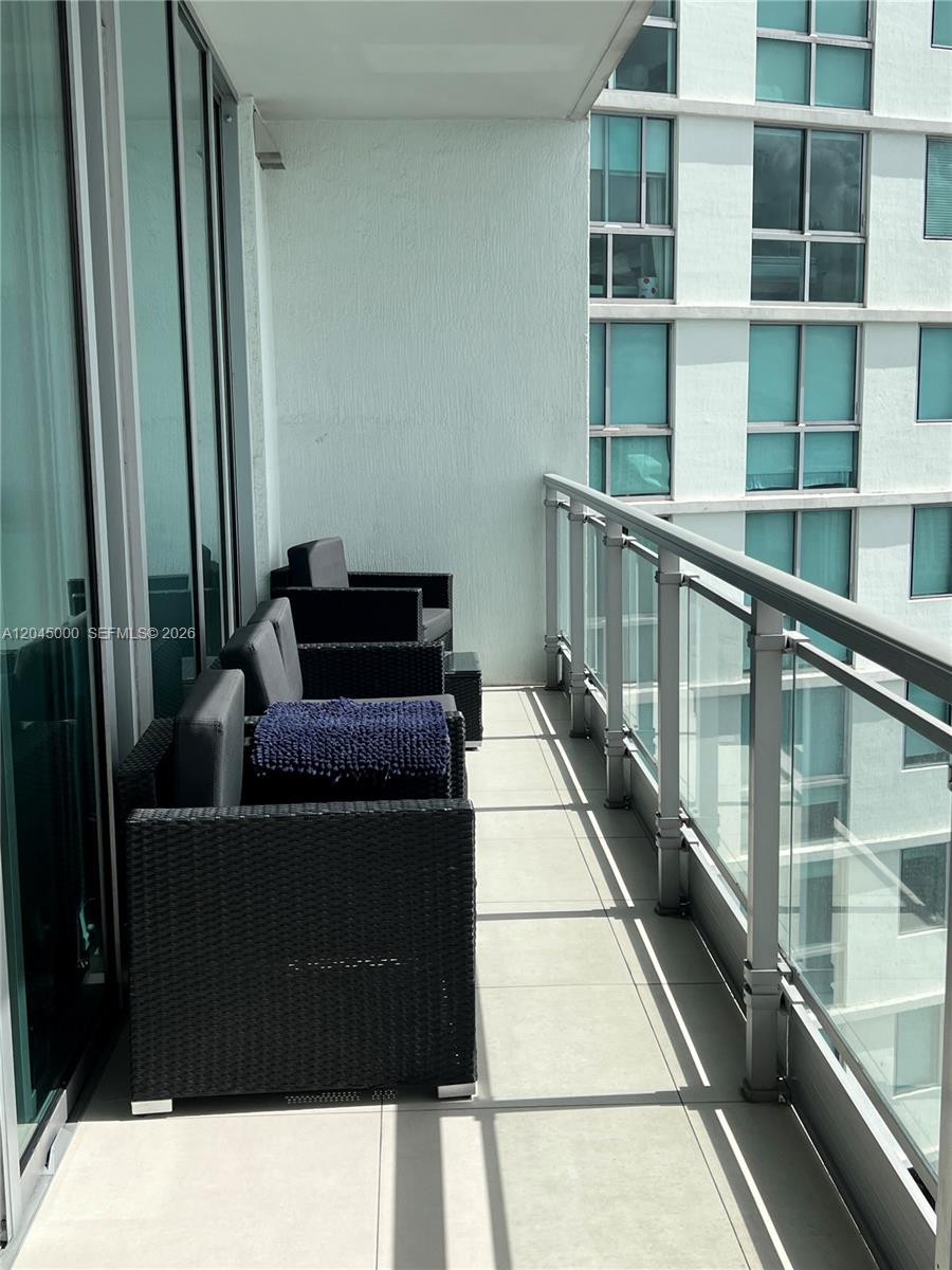 92 SW 3rd Street