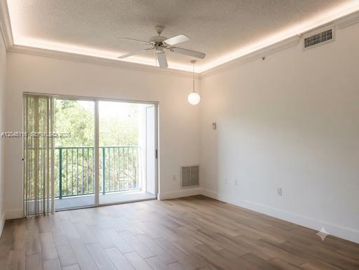 6001 SW 70th Street