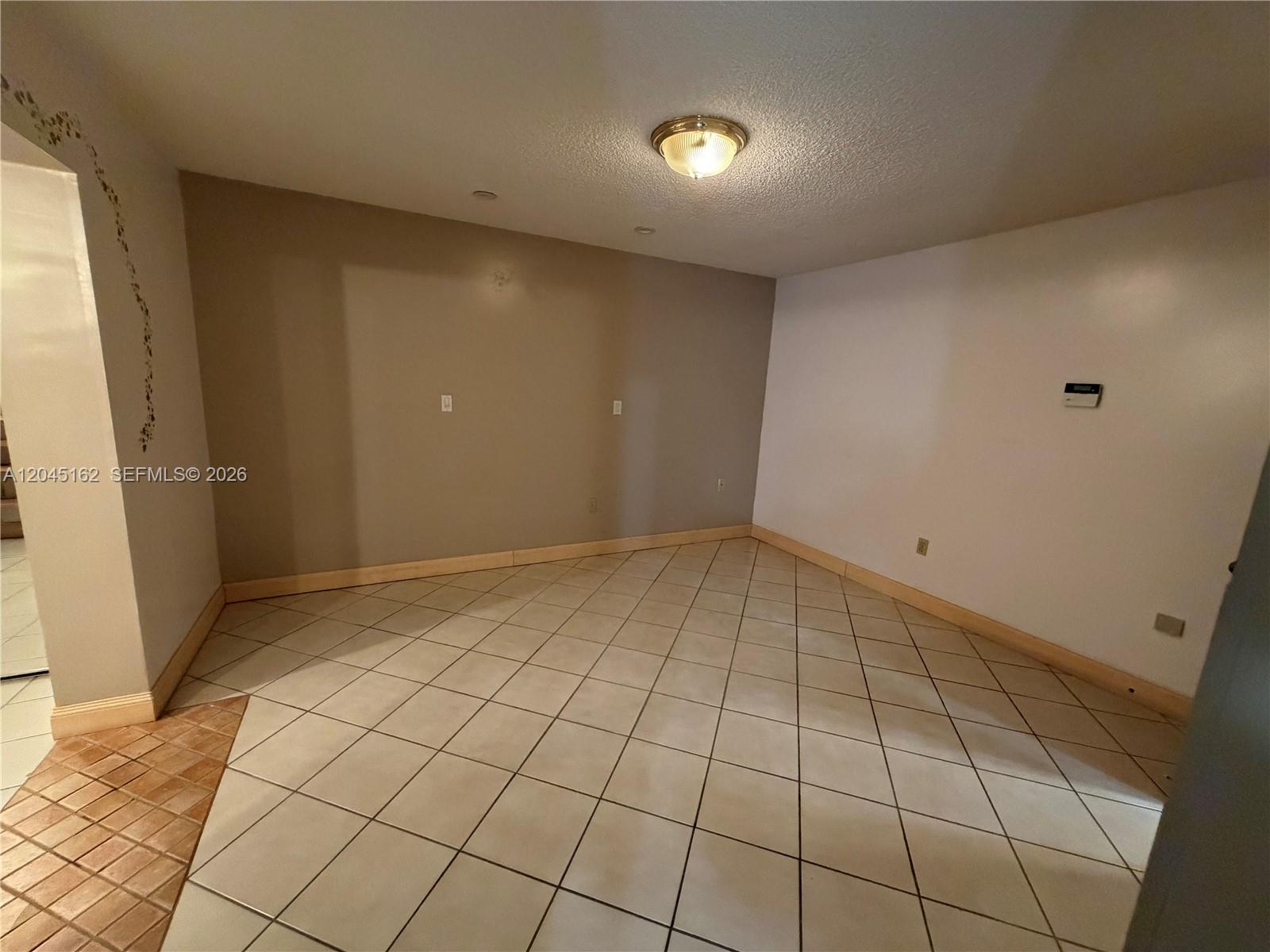 3262 SW 139th Place
