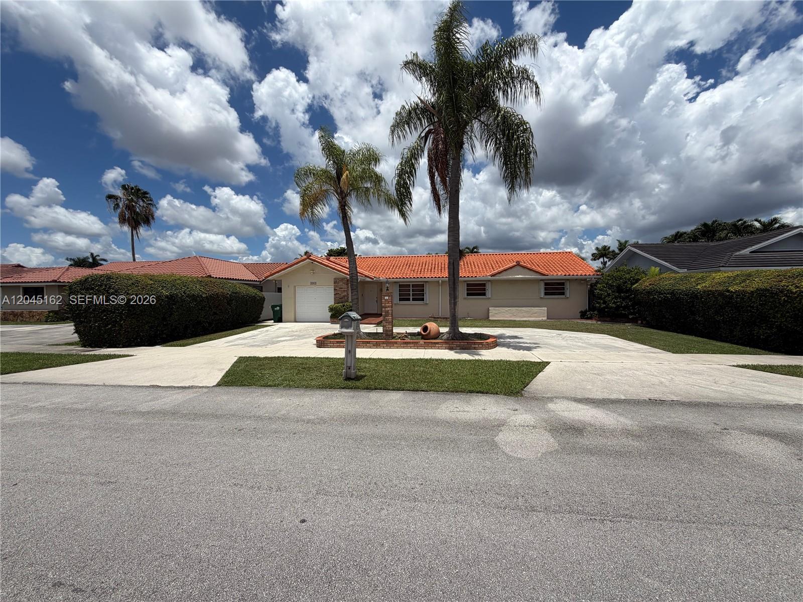 3262 SW 139th Place