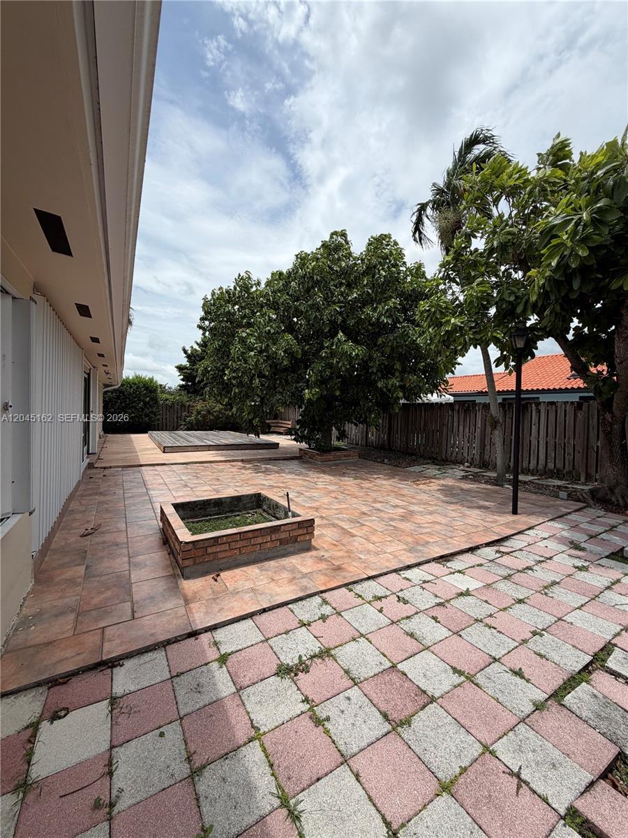 3262 SW 139th Place