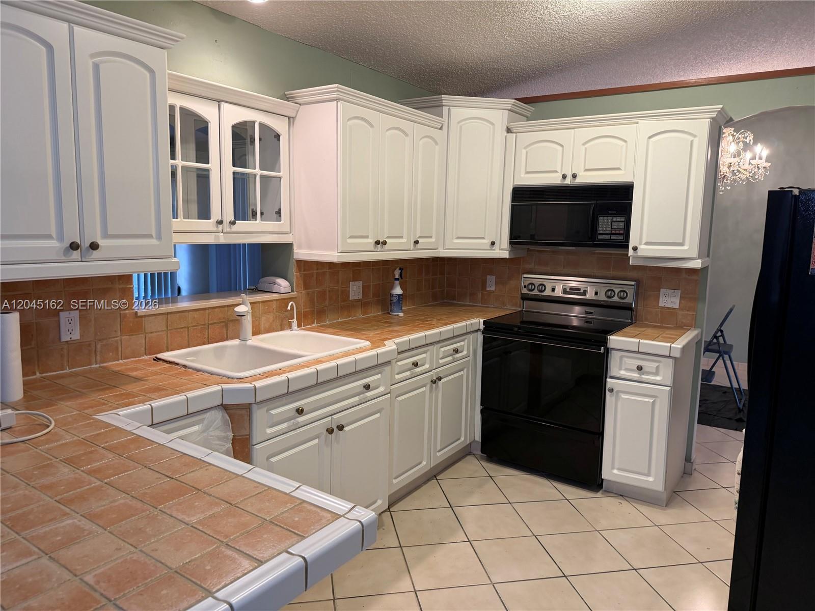 3262 SW 139th Place