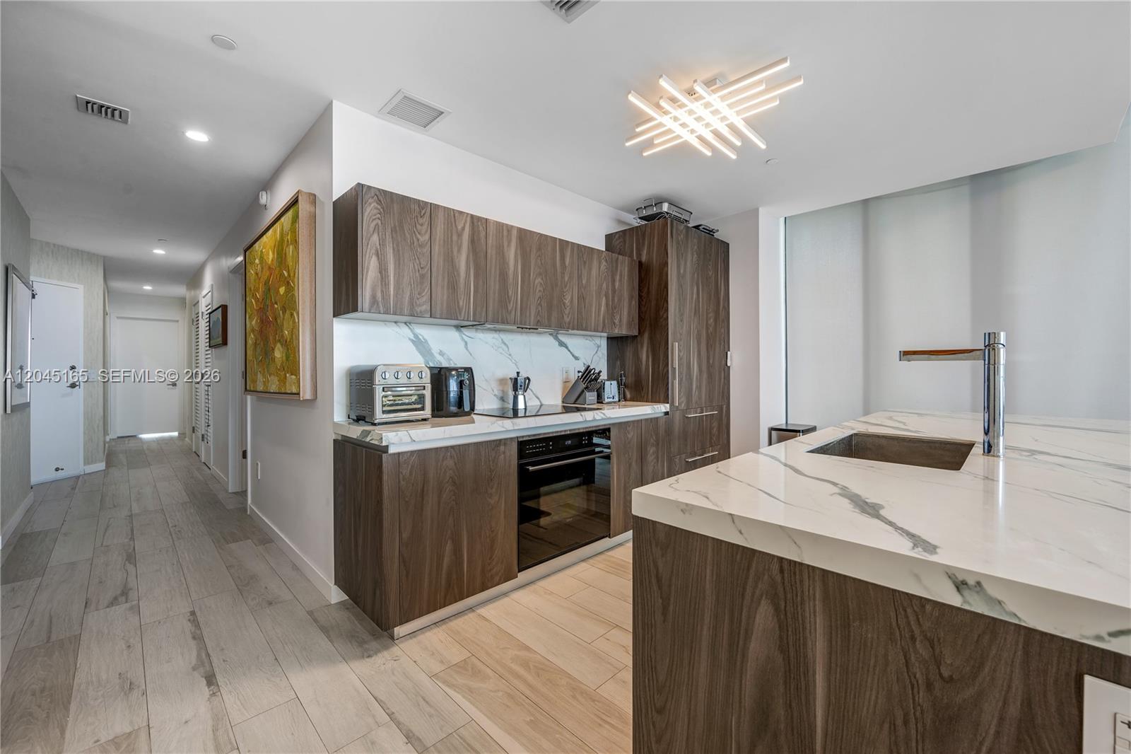 480 NE 31st Street
