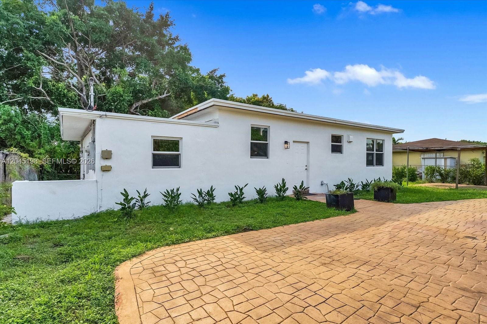 13415 NW 22nd Avenue, Miami, FL  33167