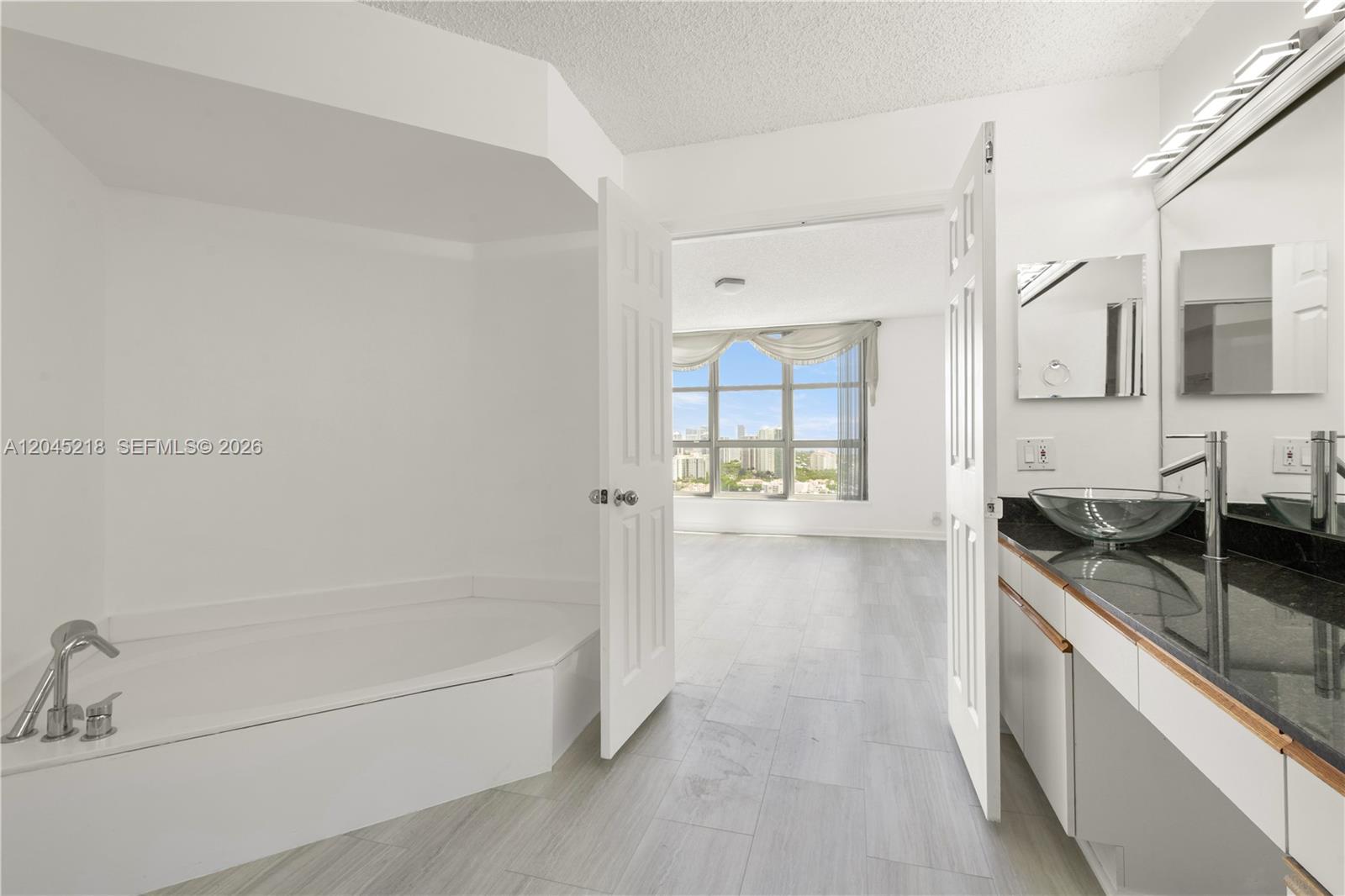 3530 Mystic Pointe Drive
