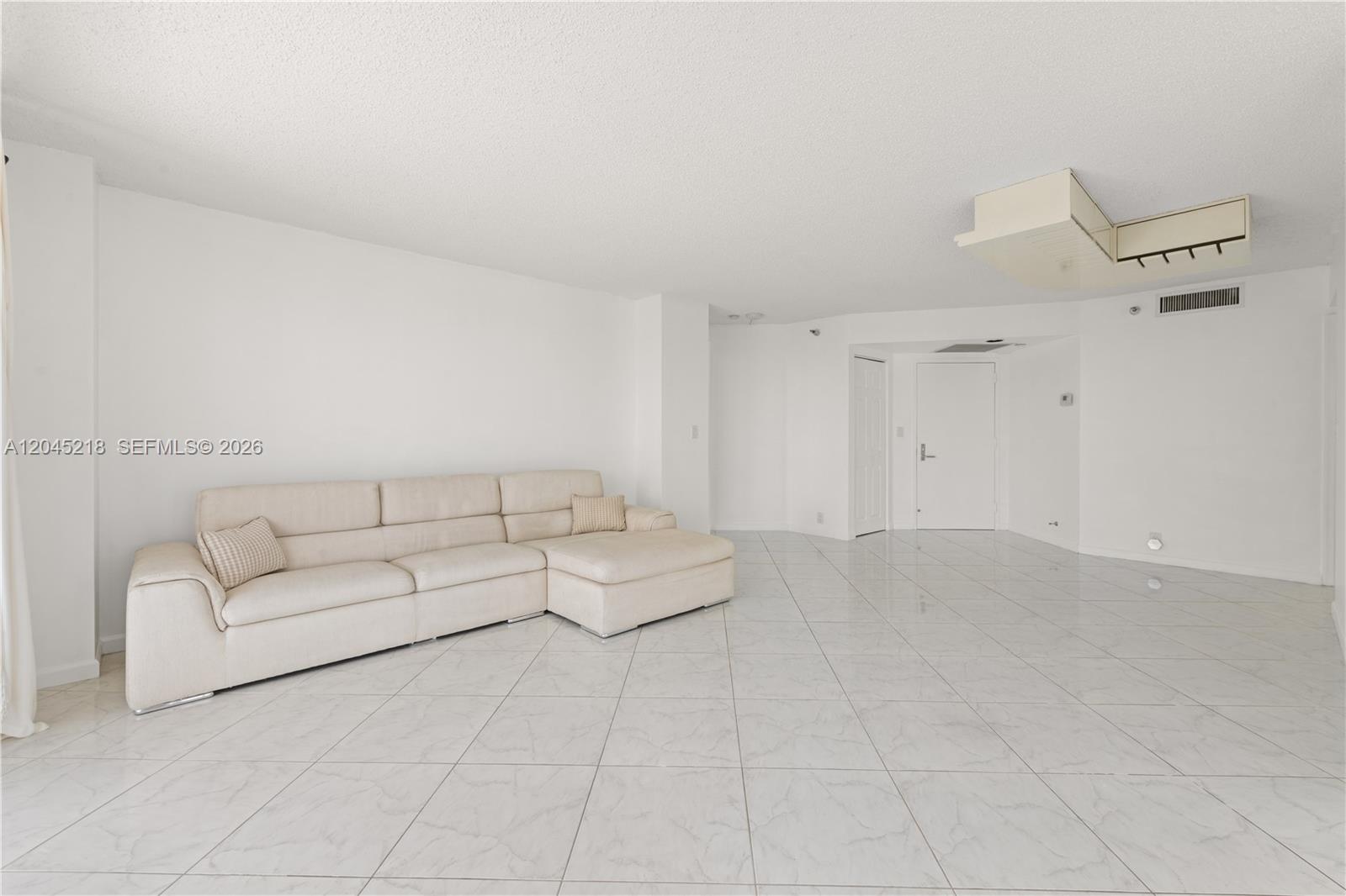 3530 Mystic Pointe Drive
