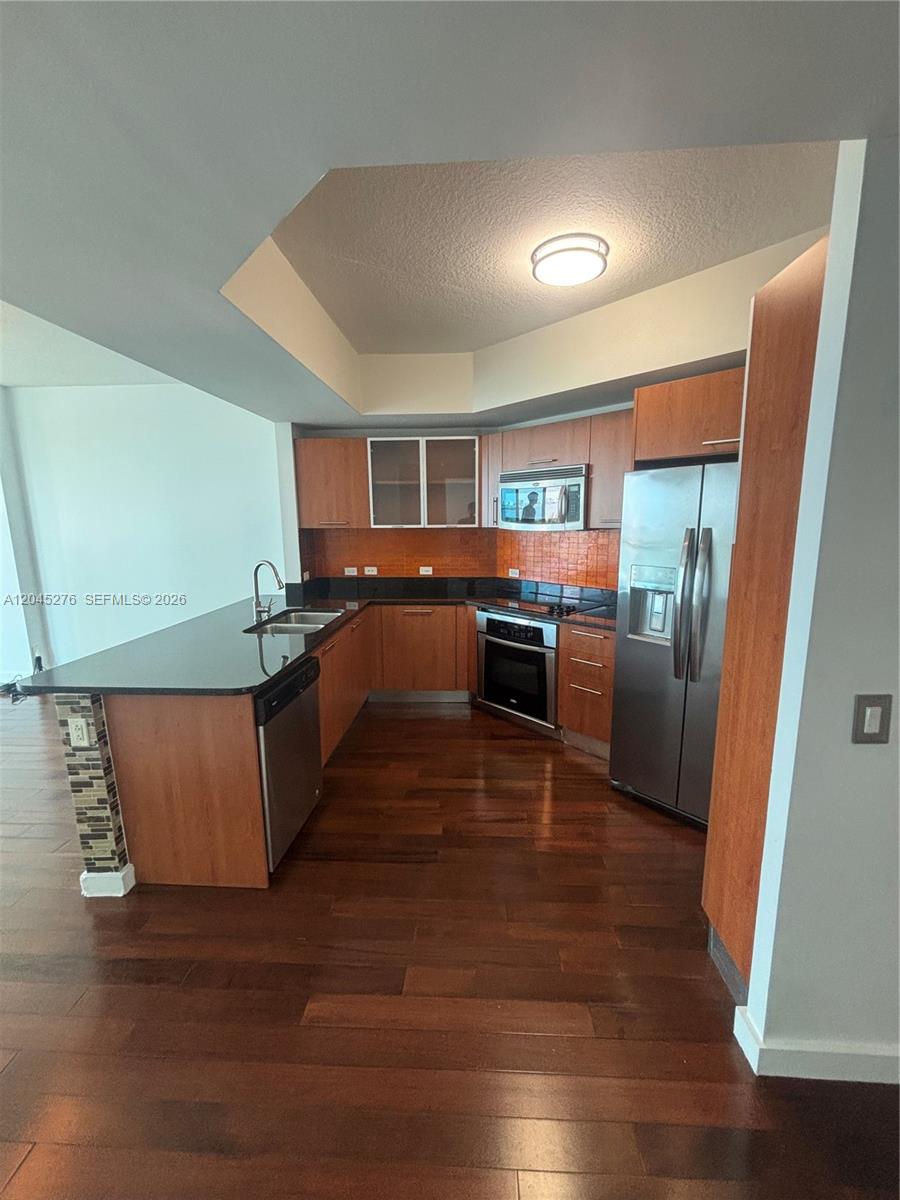480 NE 30th Street