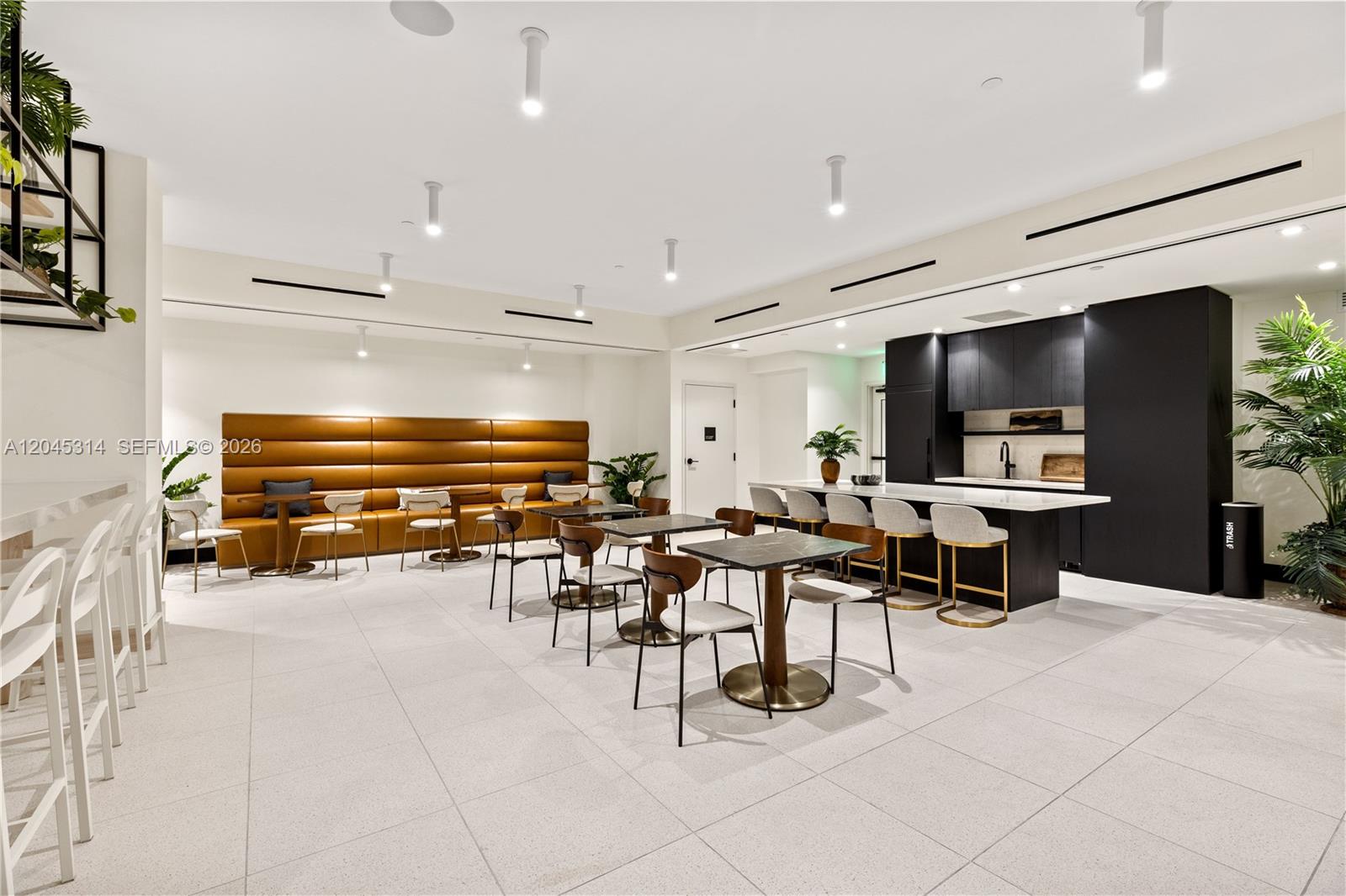 225 N Miami Avenue