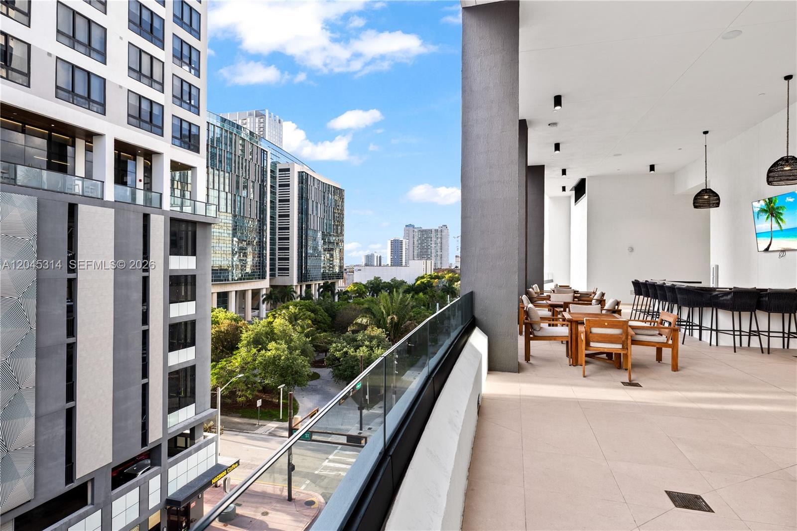 225 N Miami Avenue