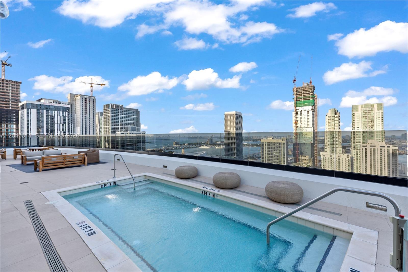 225 N Miami Avenue