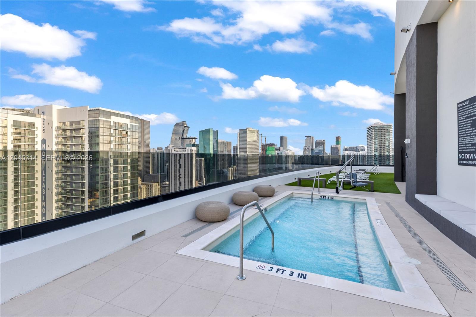225 N Miami Avenue
