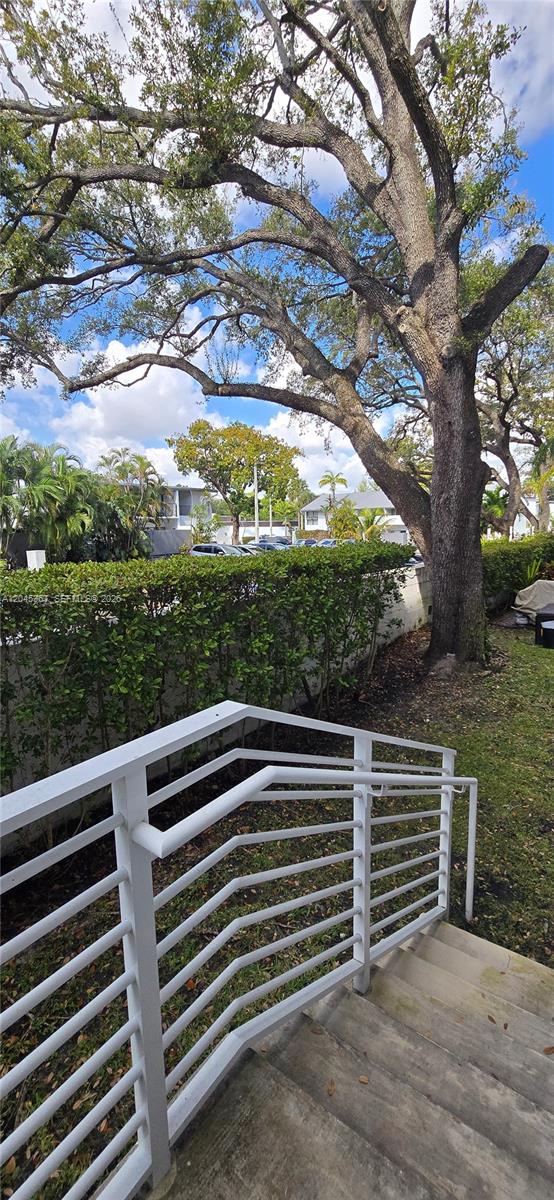 2535 NE 193rd Street