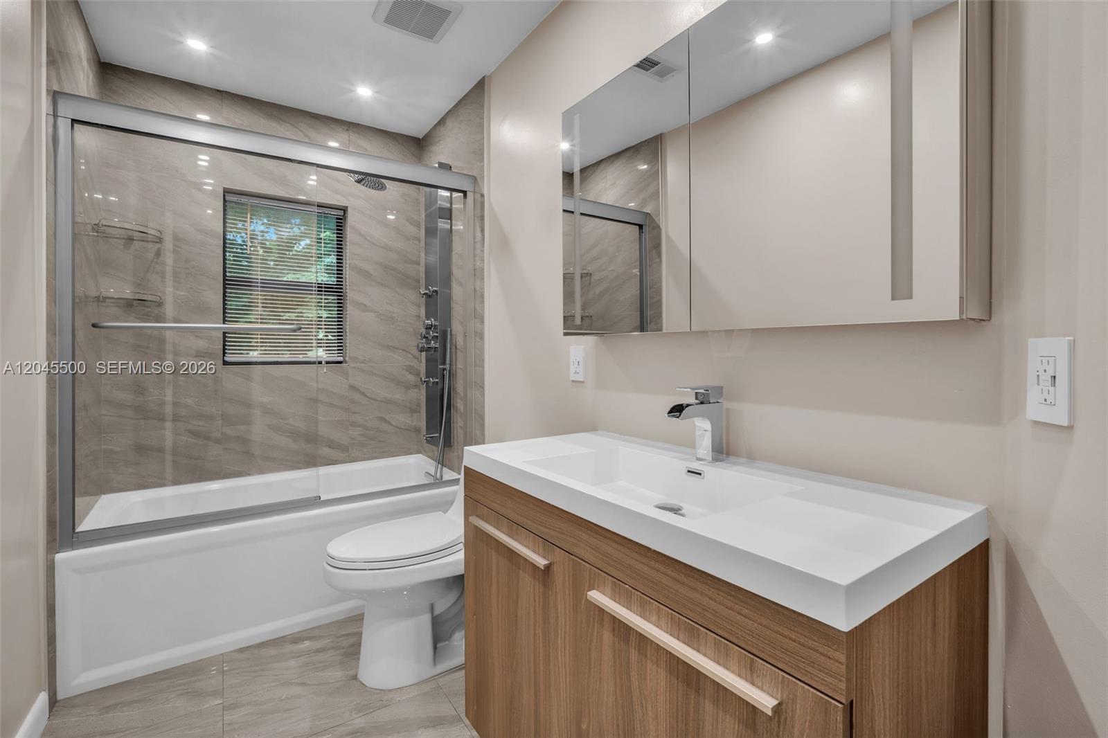 10060 SW 137th Court