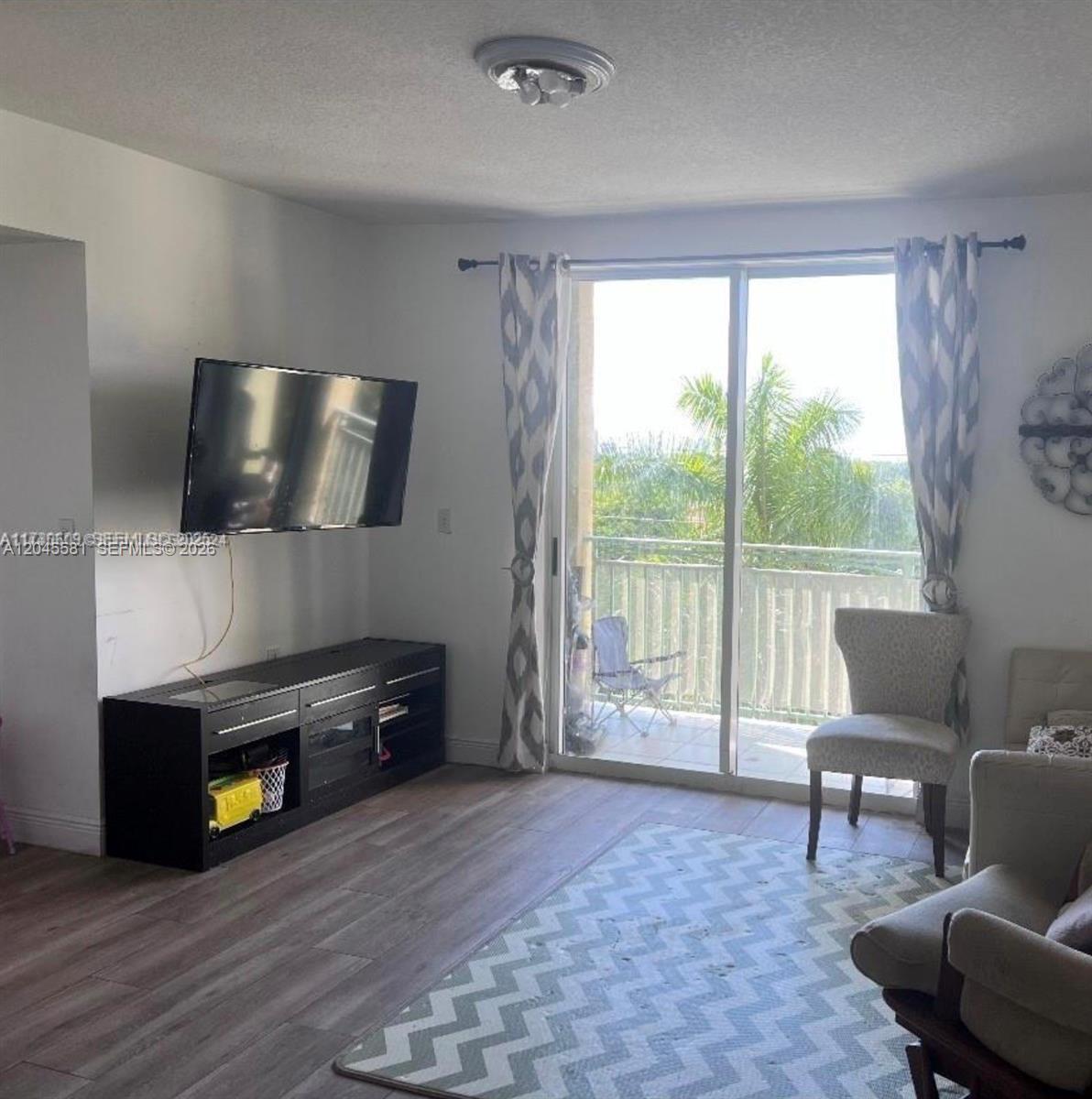 3500 Coral Way