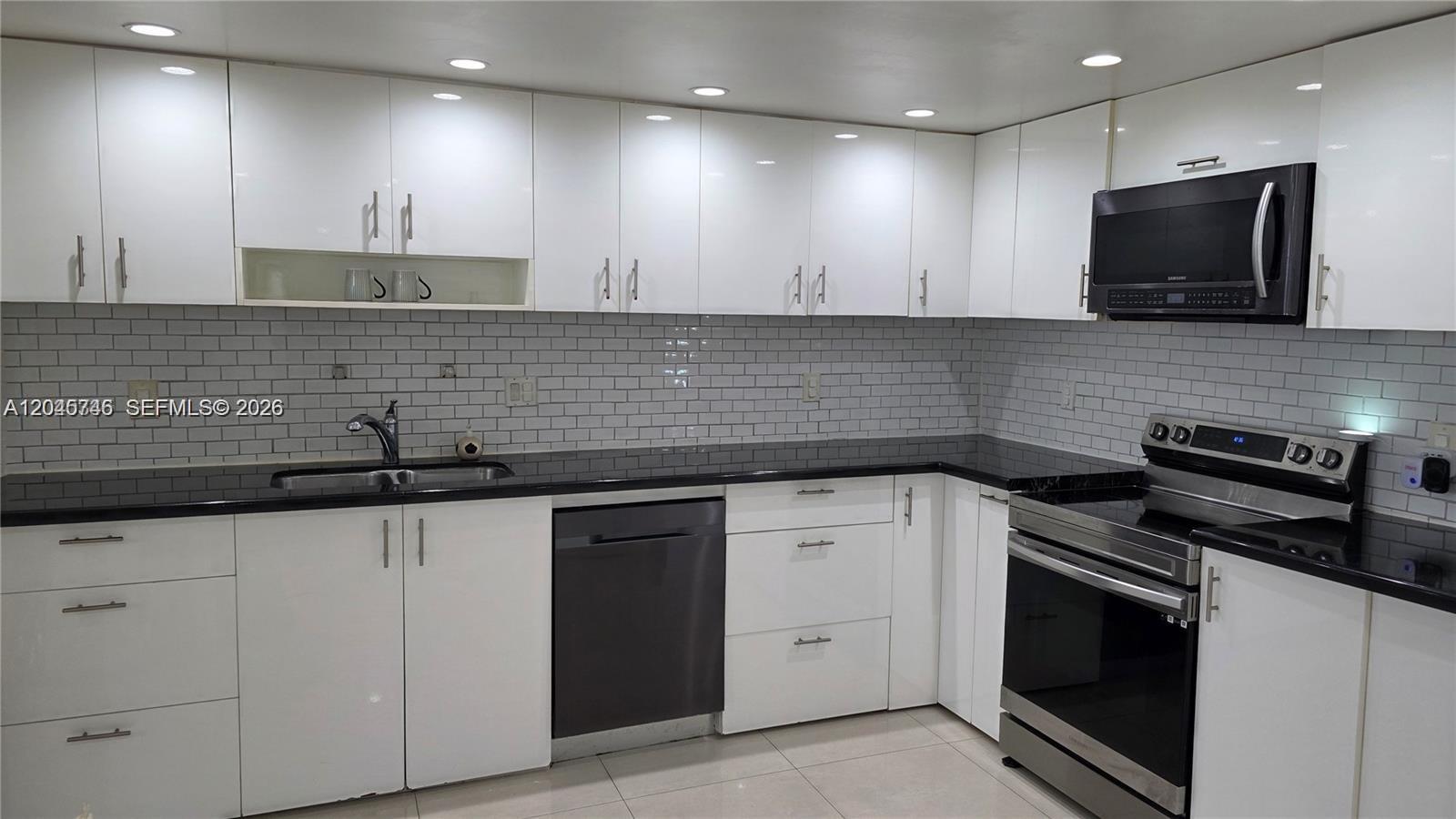 1351 NE Miami Gardens Drive