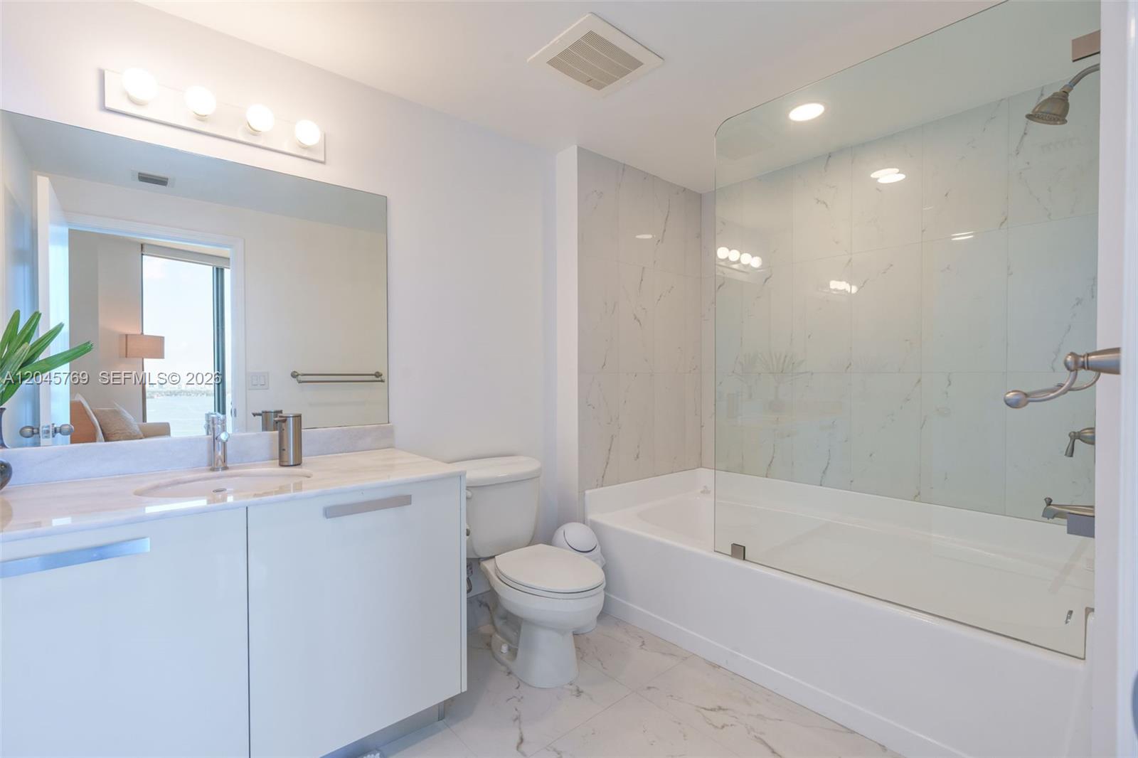 601 NE 36th Street