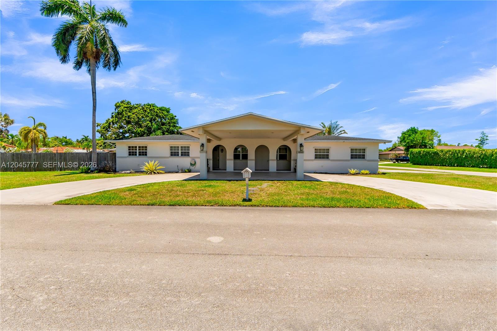 12805 SW 193rd Terrace