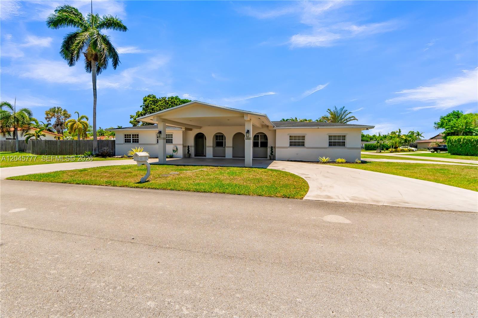 12805 SW 193rd Terrace