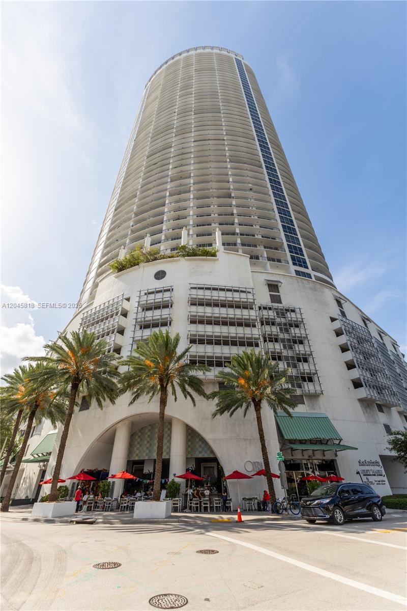 1750 N Bayshore Drive