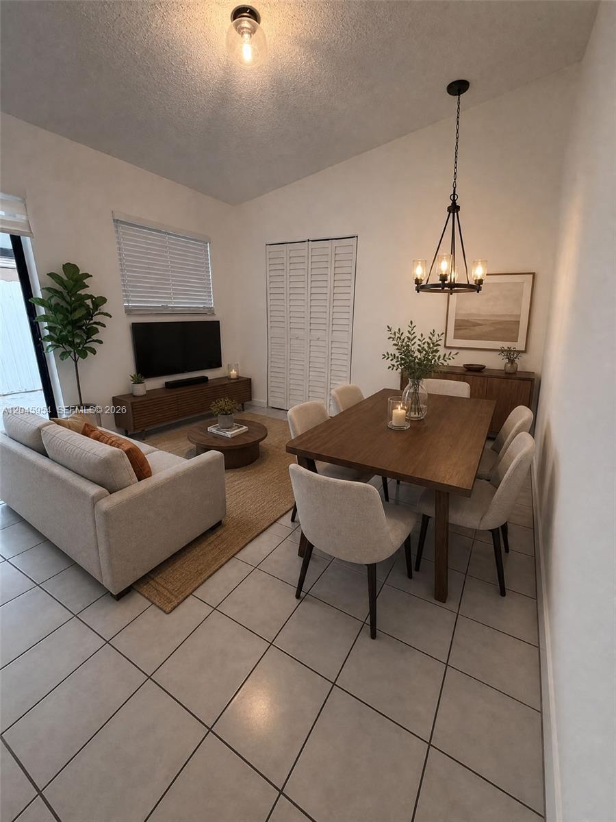 10364 NW 128th Terrace