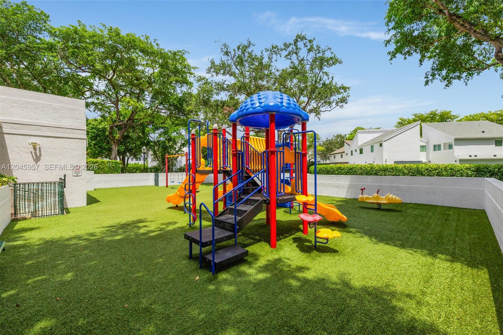 1977 S Oak Haven Circle