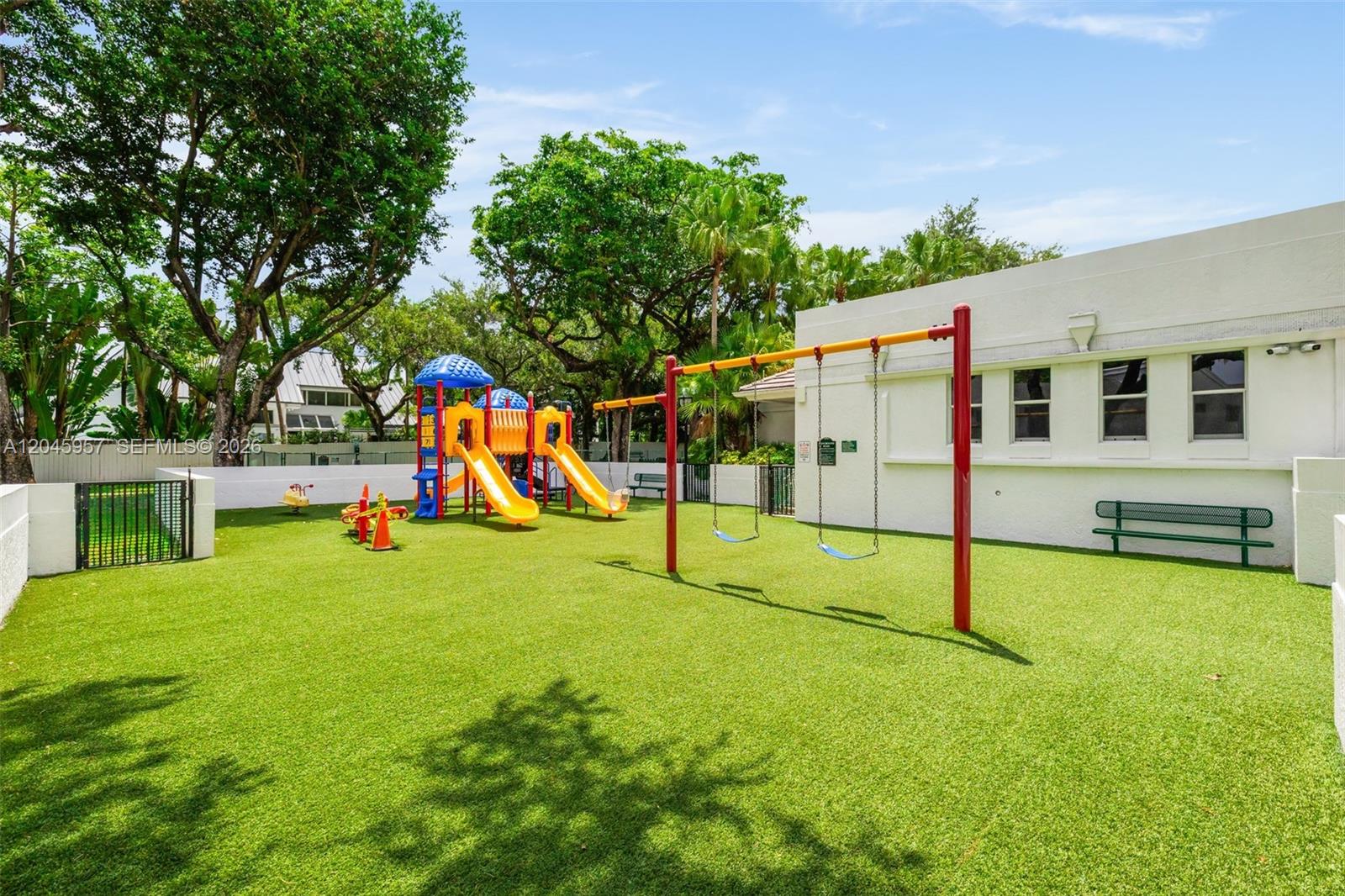 1977 S Oak Haven Circle